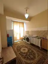 3-комн. квартира, 5 этаж, 85 м², Фирдавси, 46 мкр-10