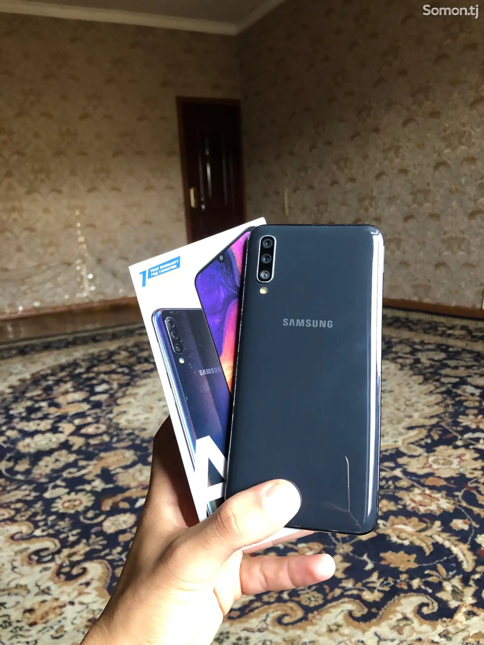 Samsung Galaxy A50-1