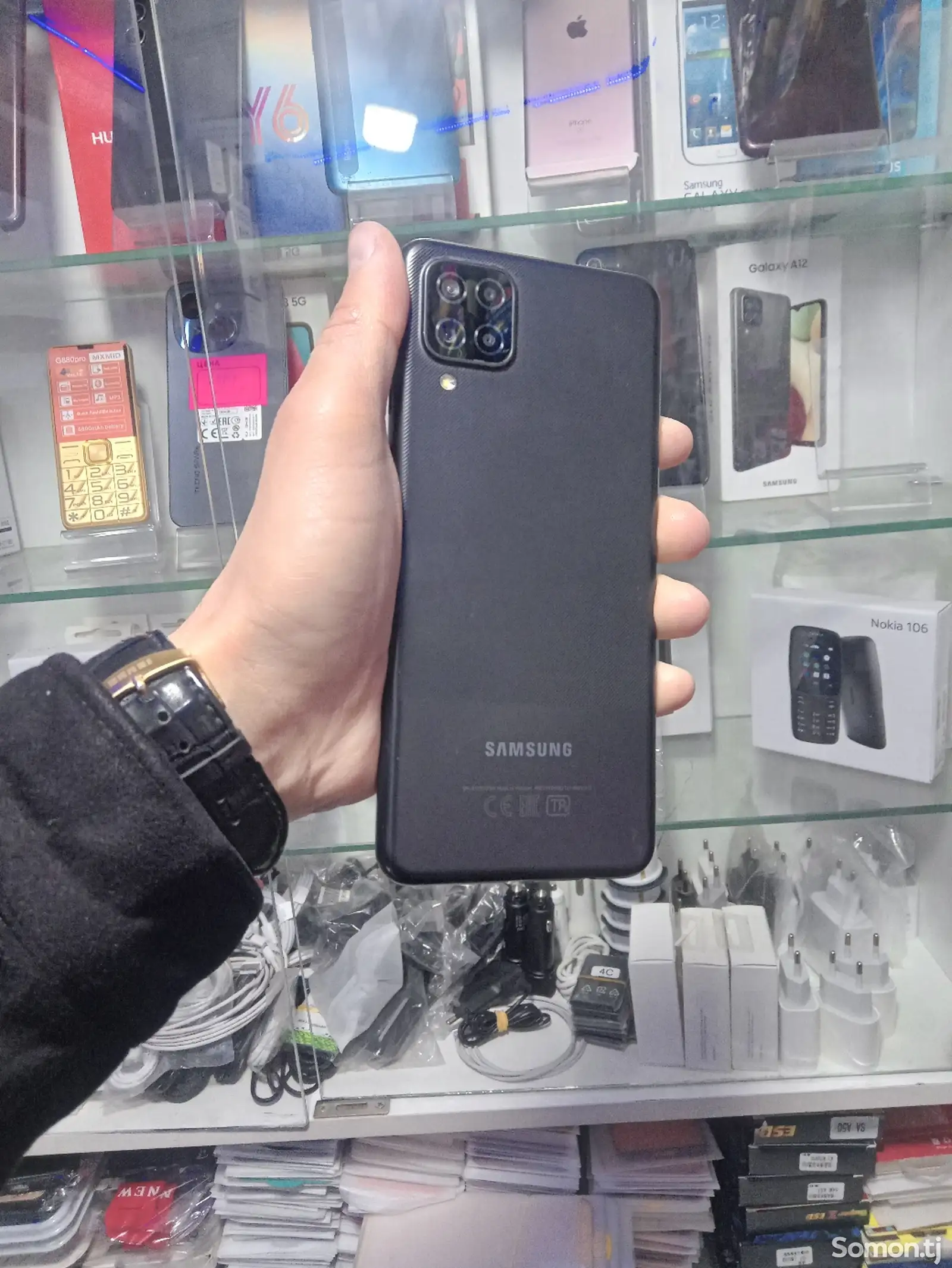 Samsung Galaxy A12-1