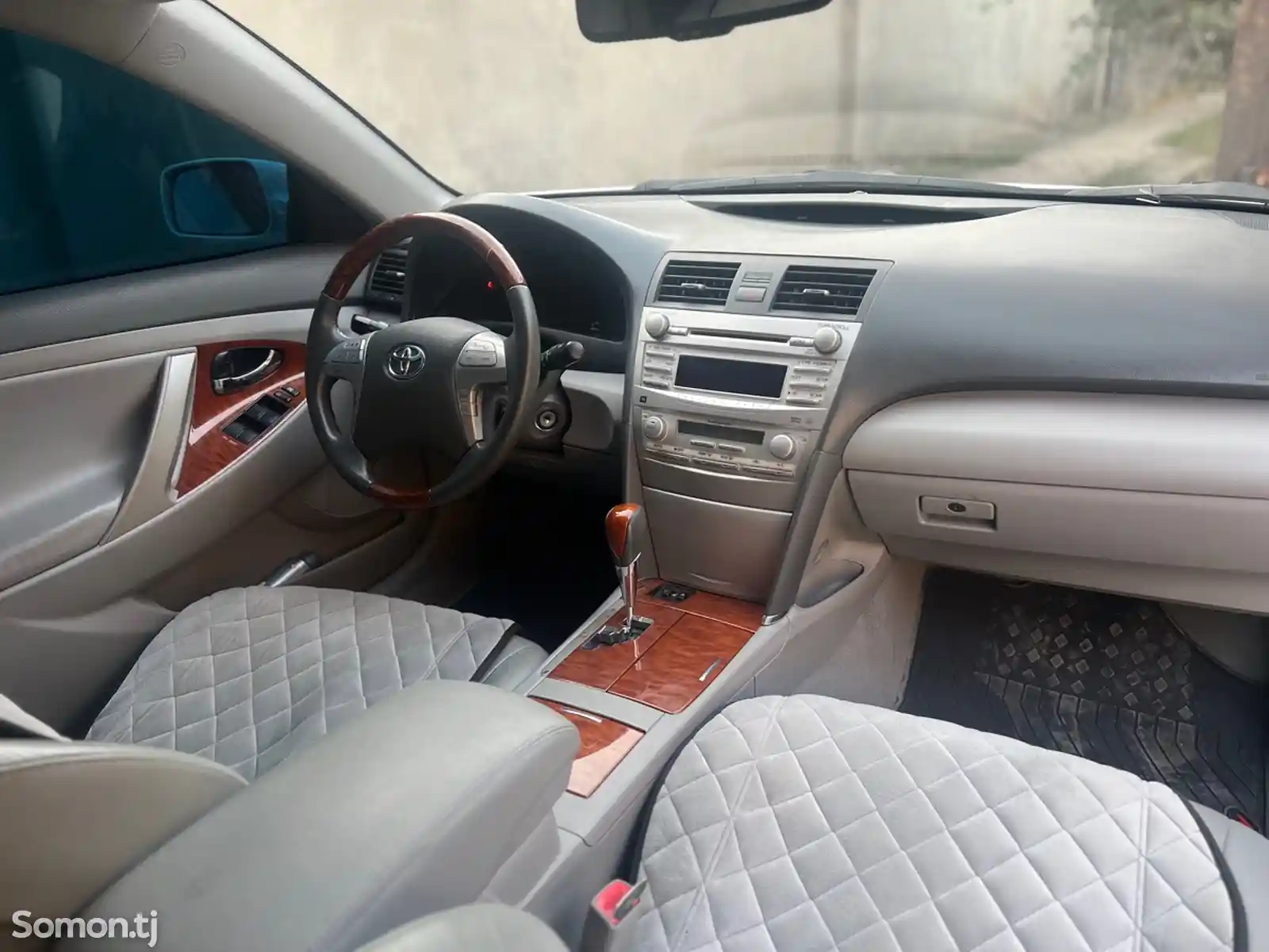 Toyota Camry, 2010-9