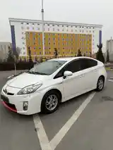 Toyota Prius, 2011-3