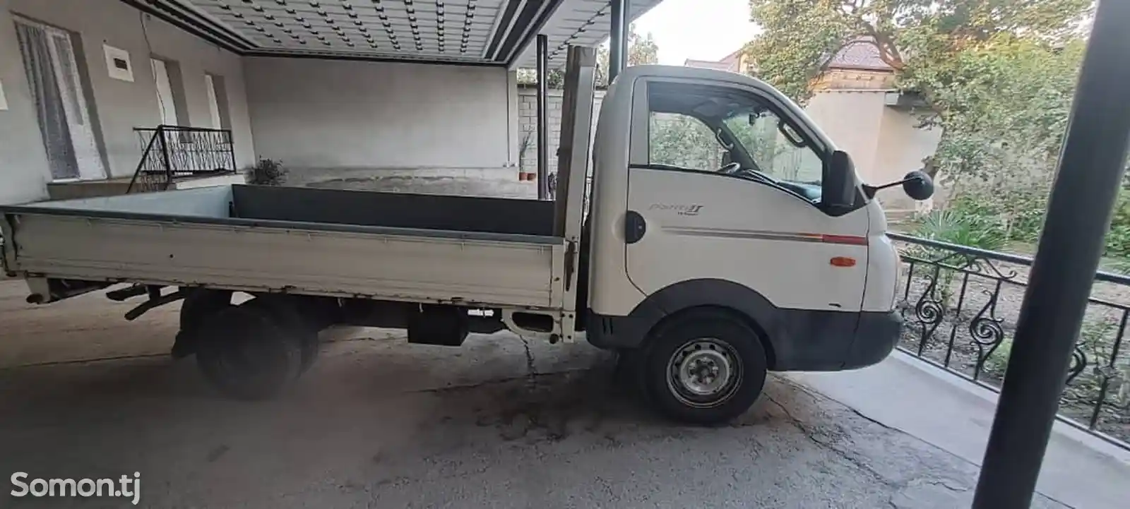 Бортовой автомобиль Hyundai porter-2