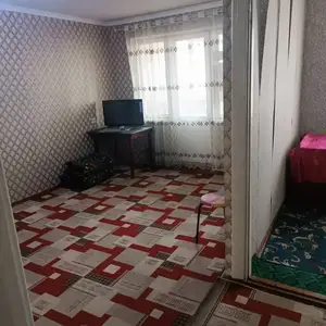 2-комн. квартира, 4 этаж, 55м², 33мкр