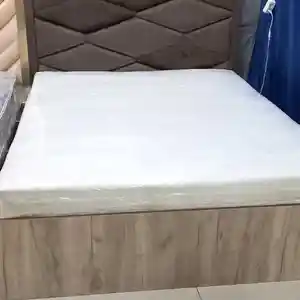 Двухспальная кровать Хайтек