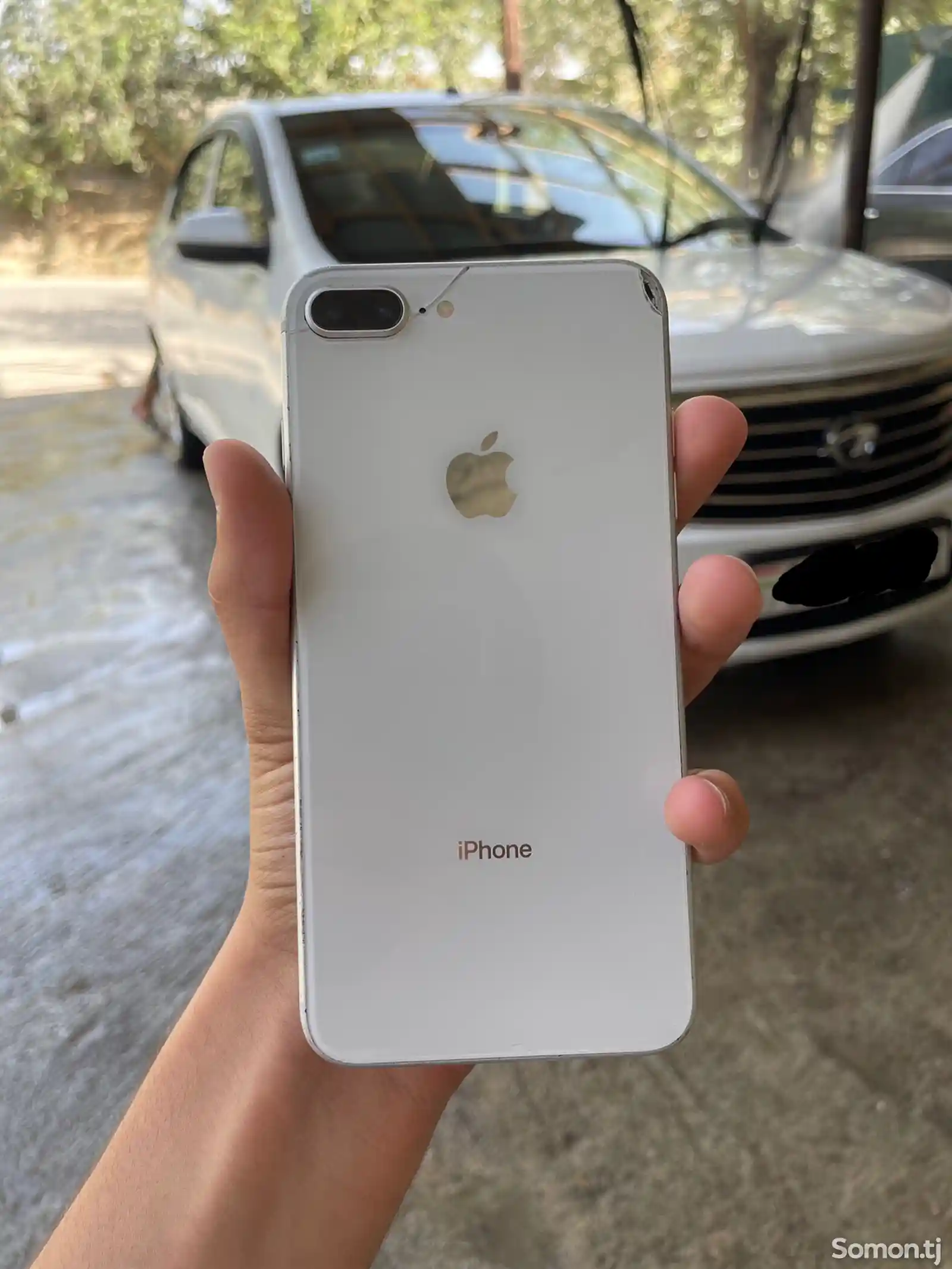 Apple iPhone 8 plus, 64 gb, Silver-1