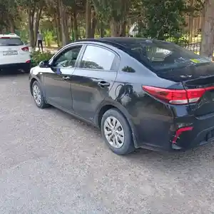 Kia Rio, 2020