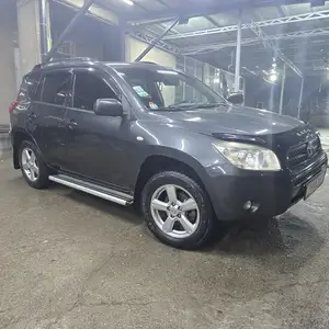 Toyota RAV 4, 2006