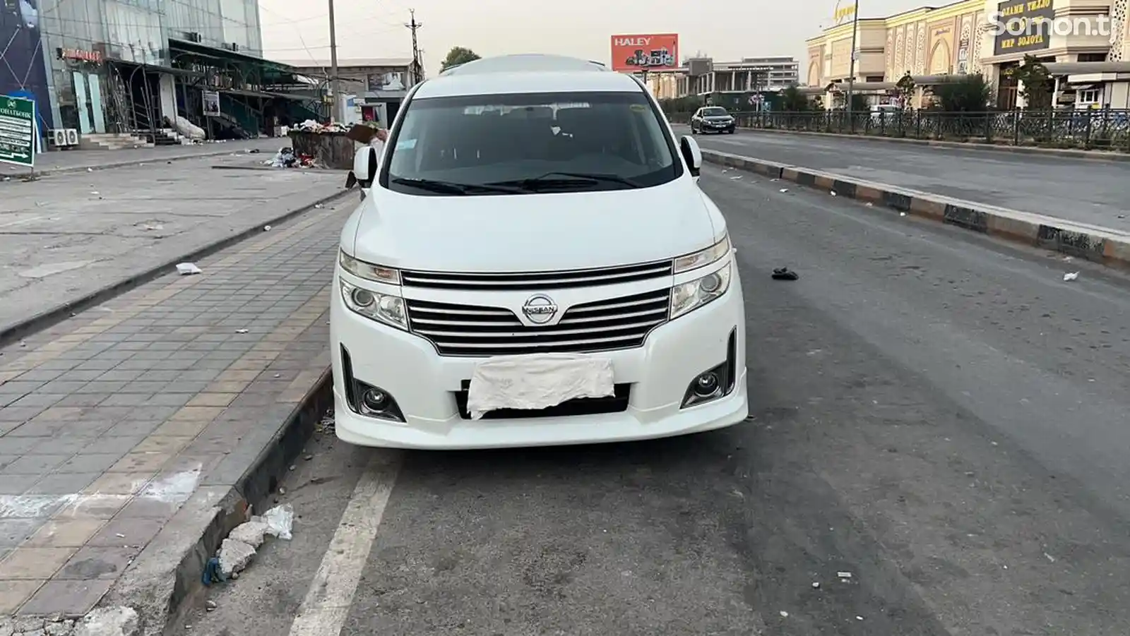 Nissan Elgrand, 2014-1