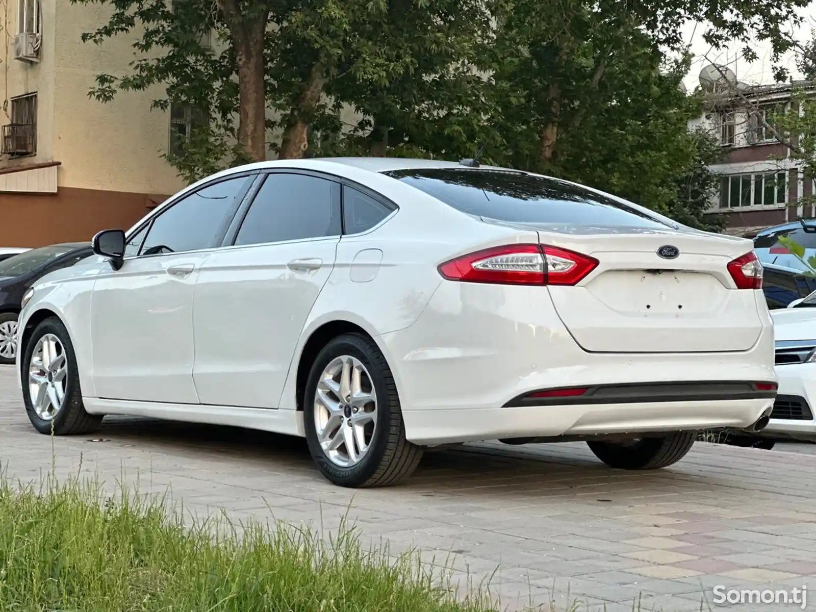 Ford Fusion, 2016-6