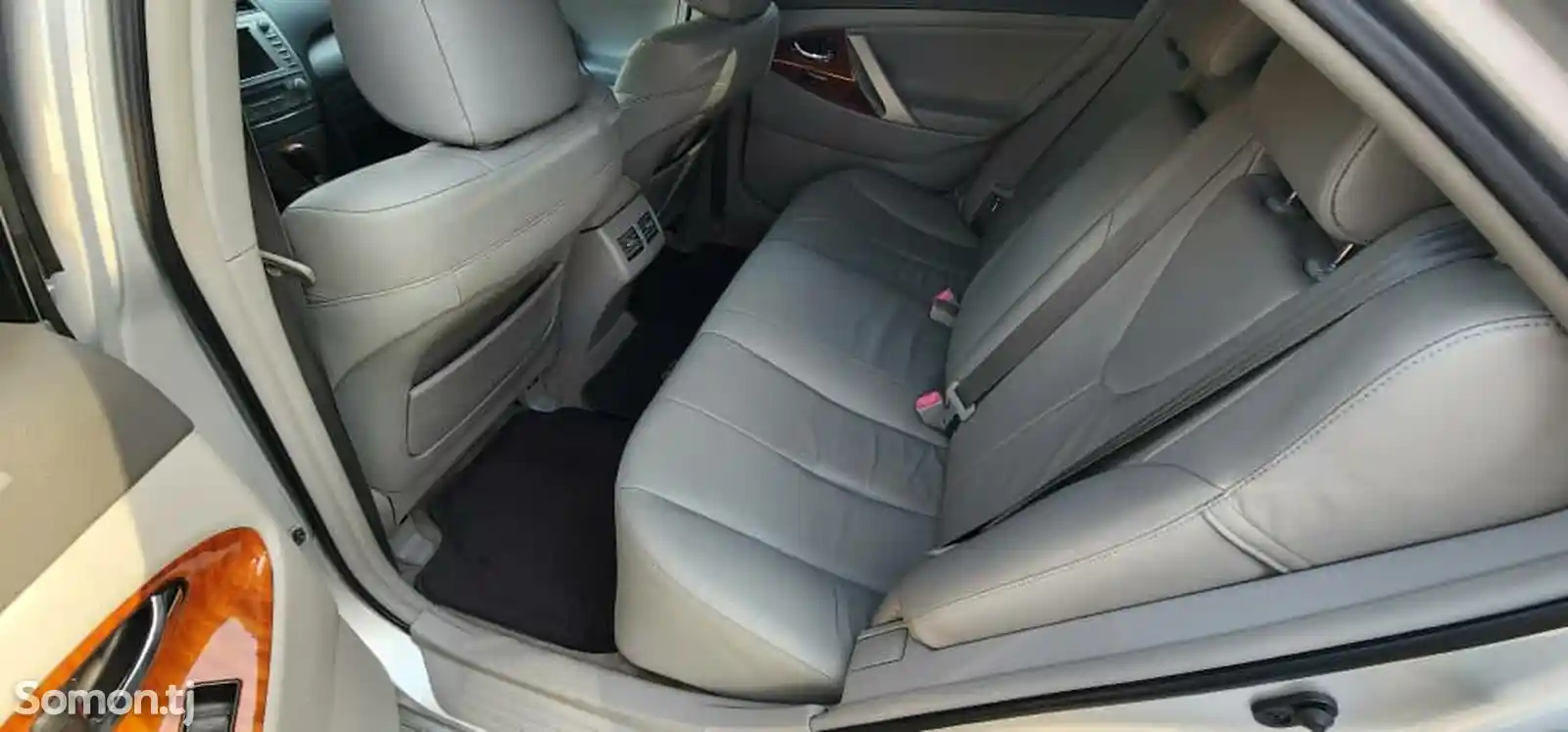 Toyota Camry, 2011-11