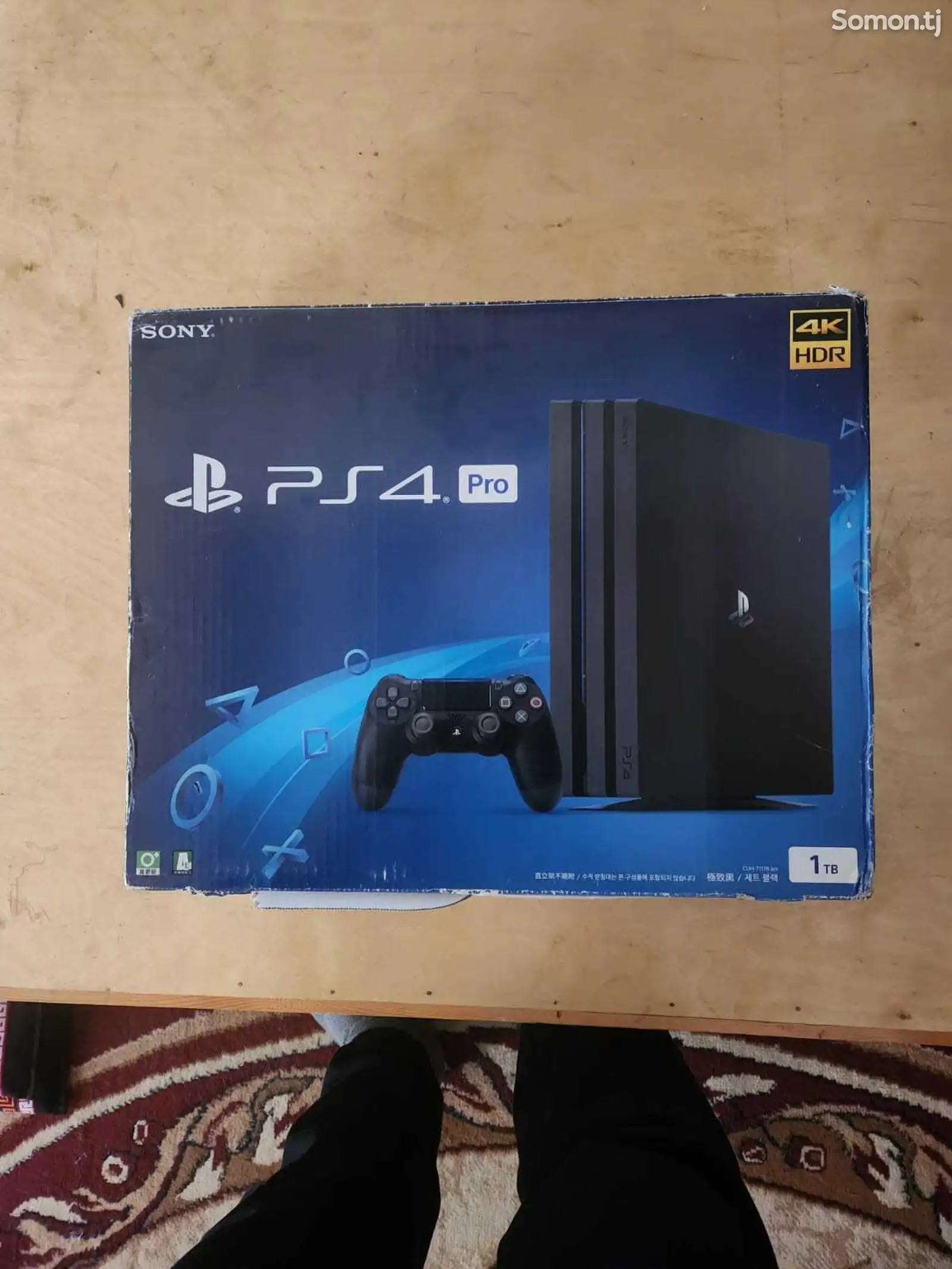 Игровая приставка Sony PlayStation 4 Pro-1