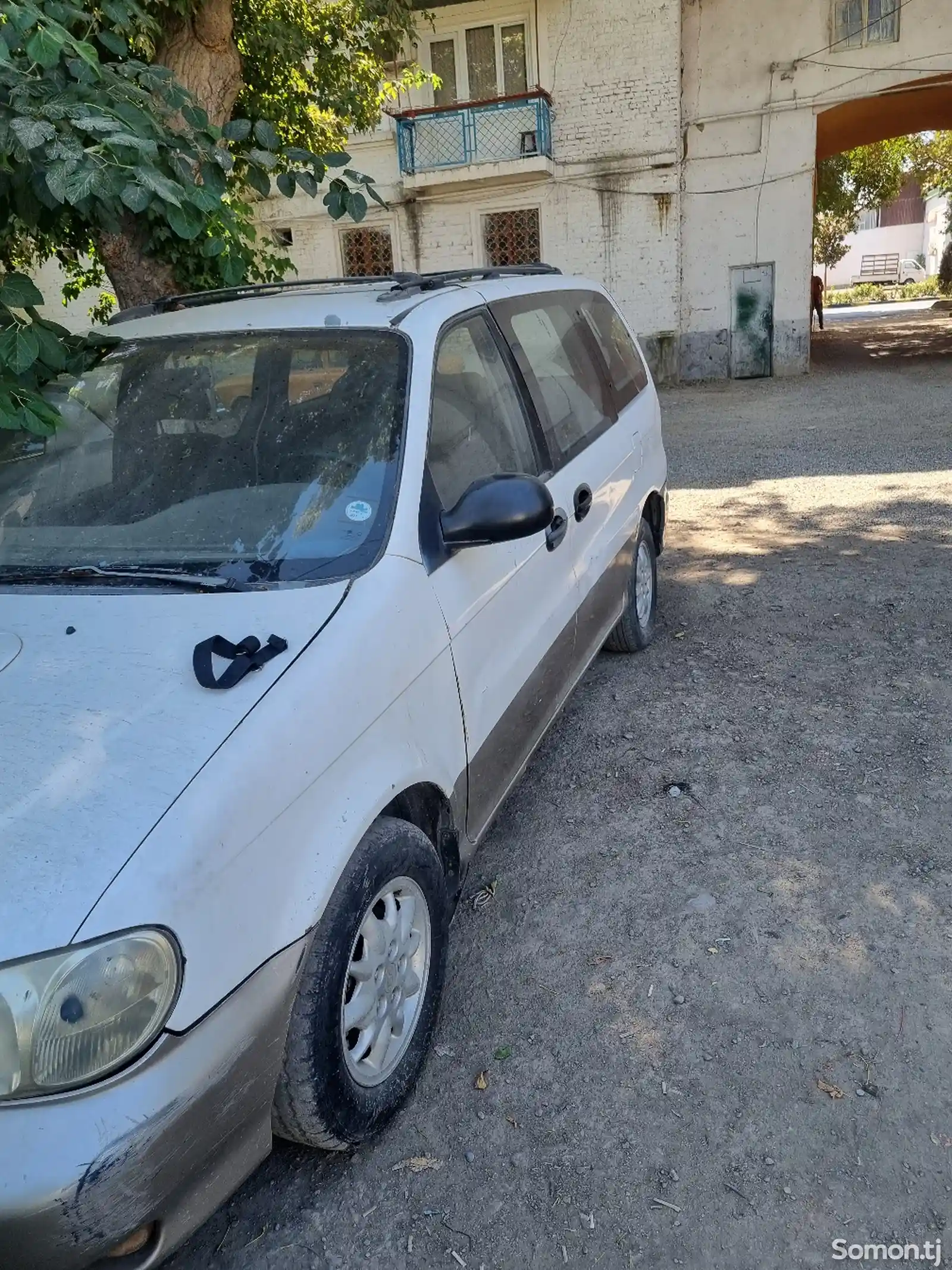 Kia Carnival, 2002-2