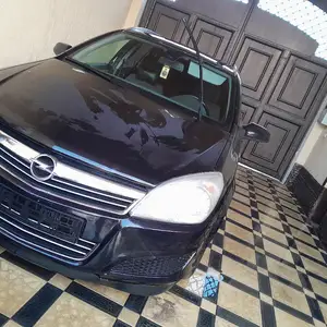 Opel Astra H, 2008