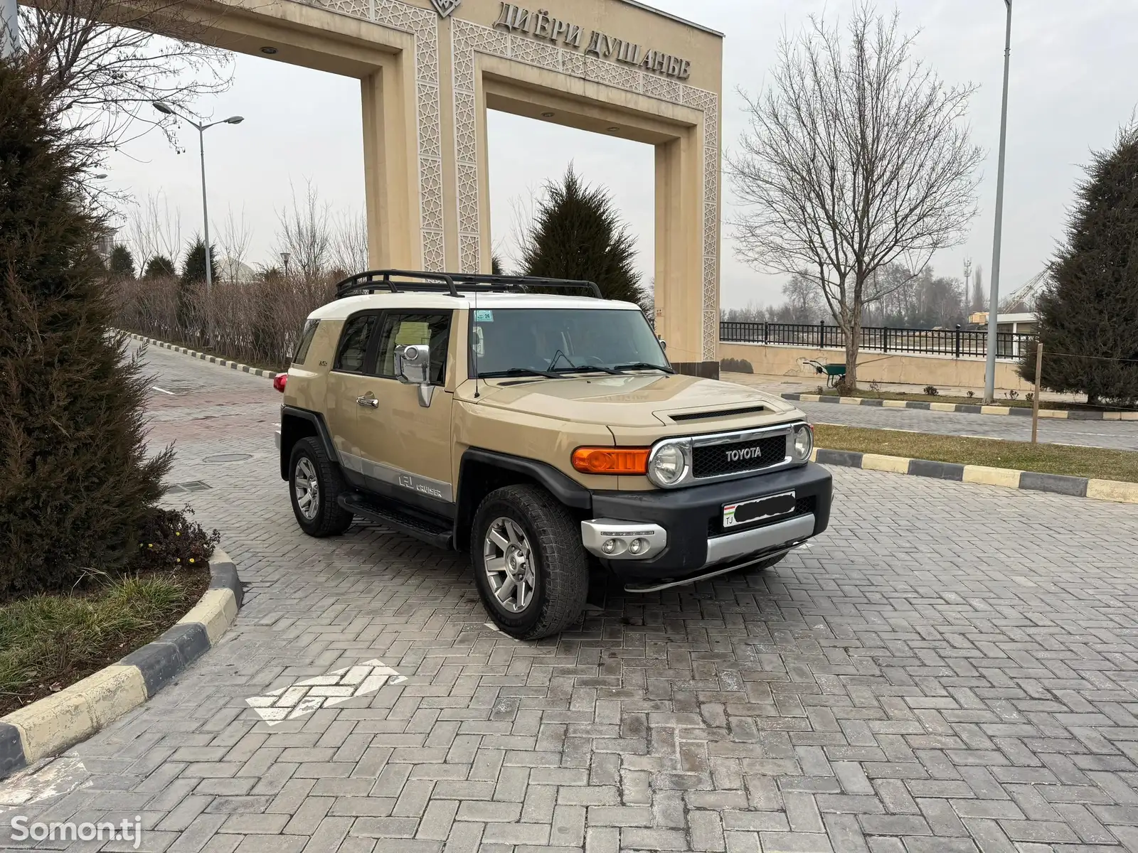 Toyota FJ Cruiser, 2014-1