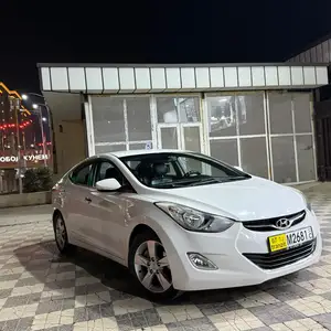 Hyundai Avante, 2011