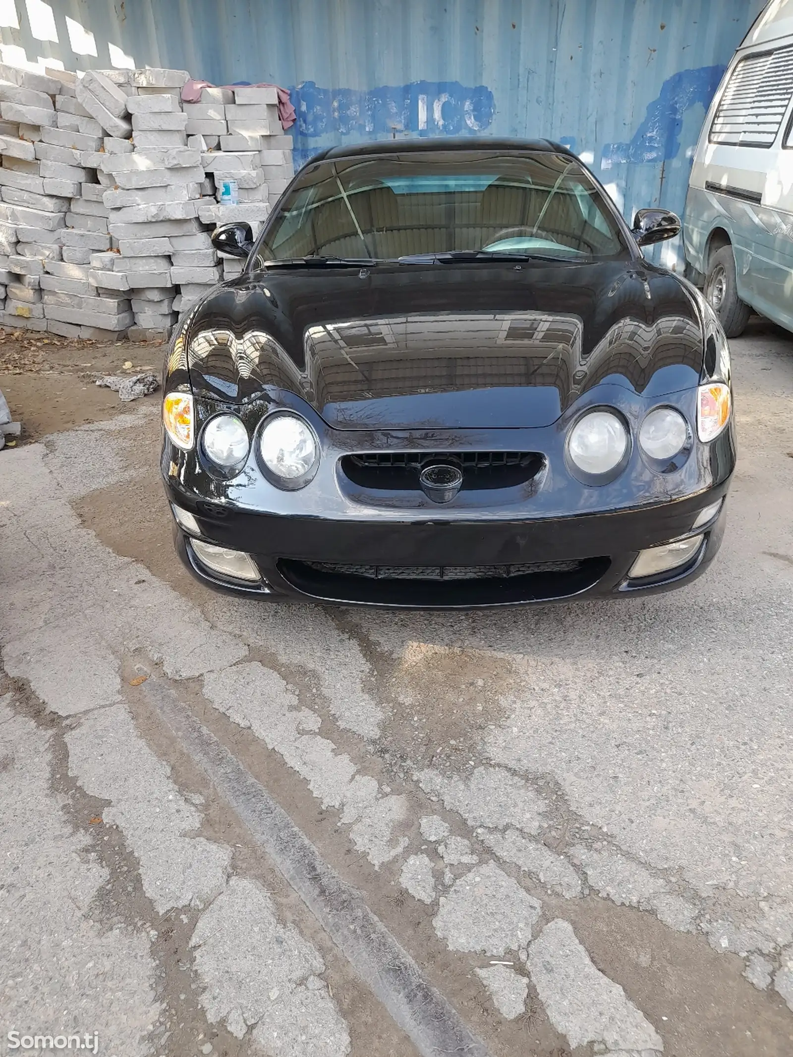 Hyundai Tiburon, 2000-1