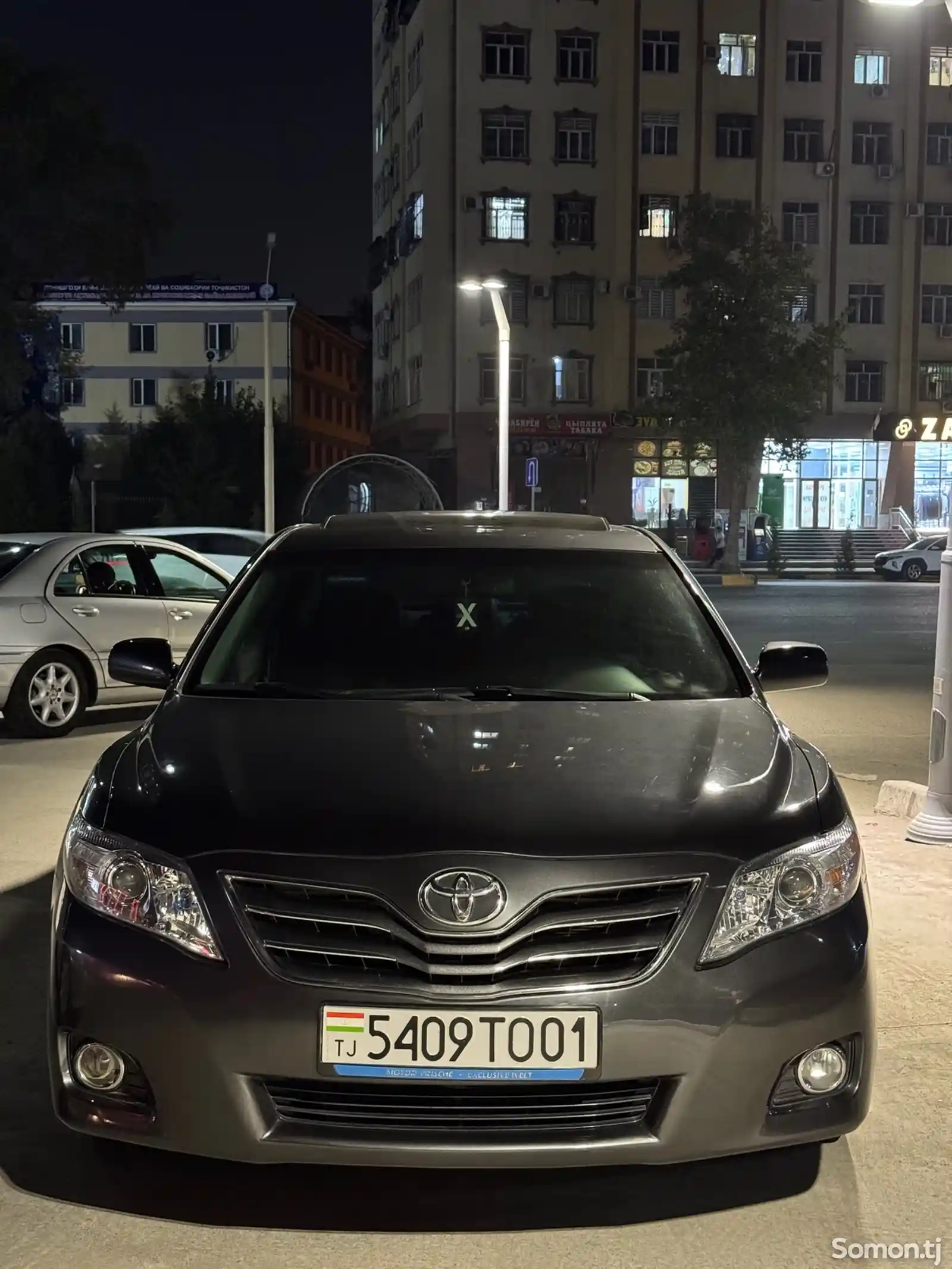 Toyota Camry, 2010-1