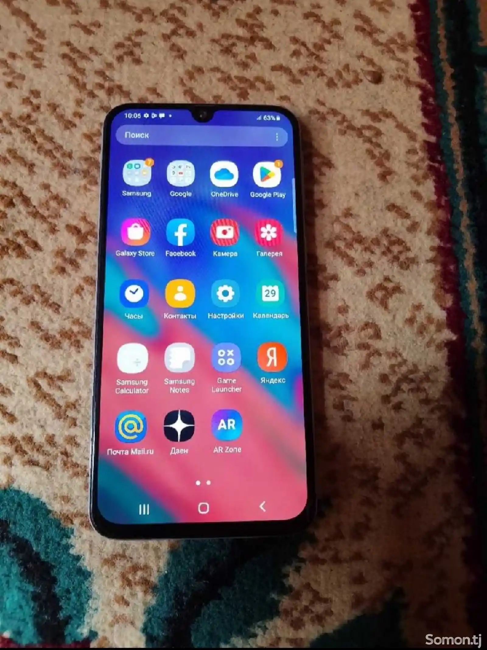 Samsung Galaxy A40-2