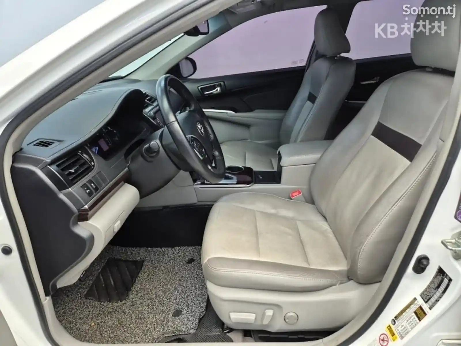 Toyota Camry, 2014-8