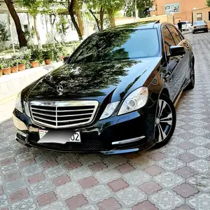 Mercedes-Benz E class, 2010