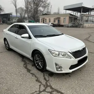 Toyota Camry, 2012