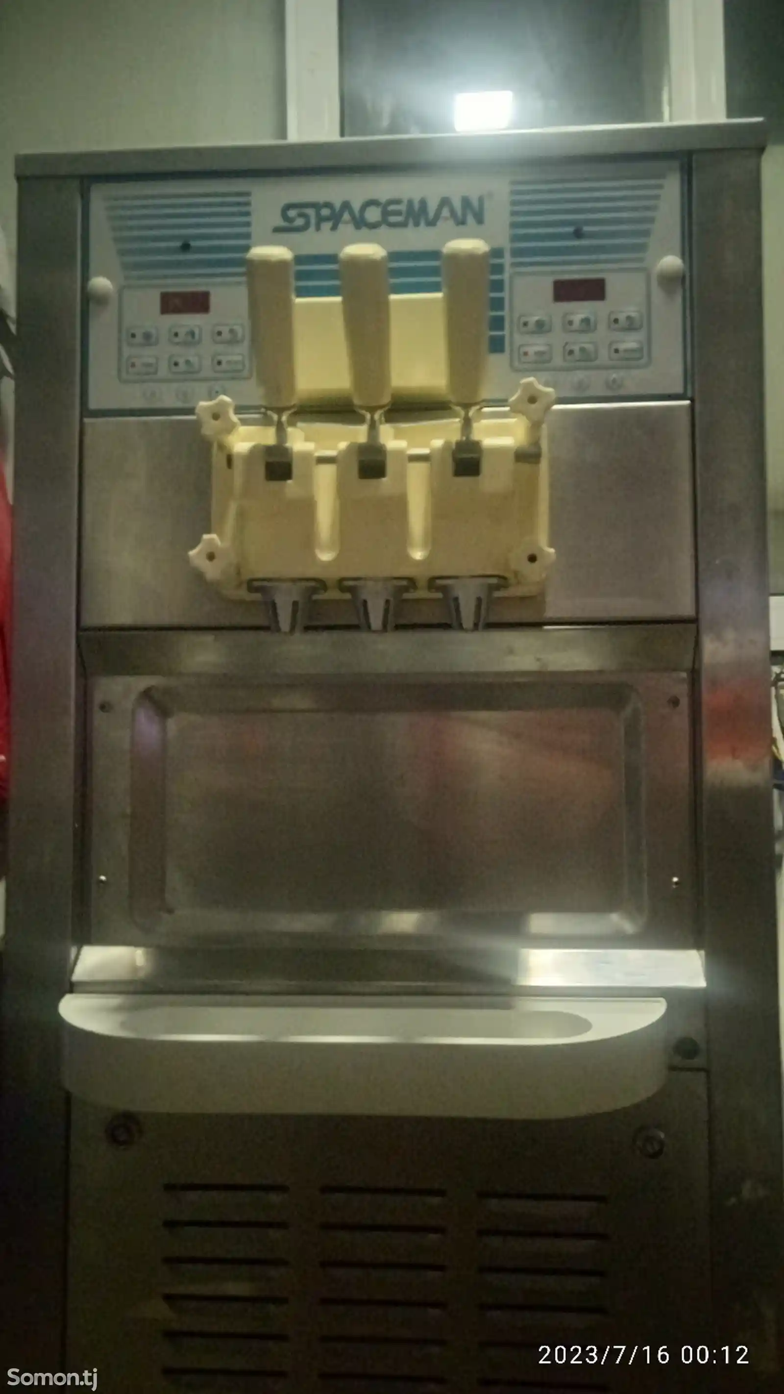 Фризер для мягкого мороженого Spaceman-7