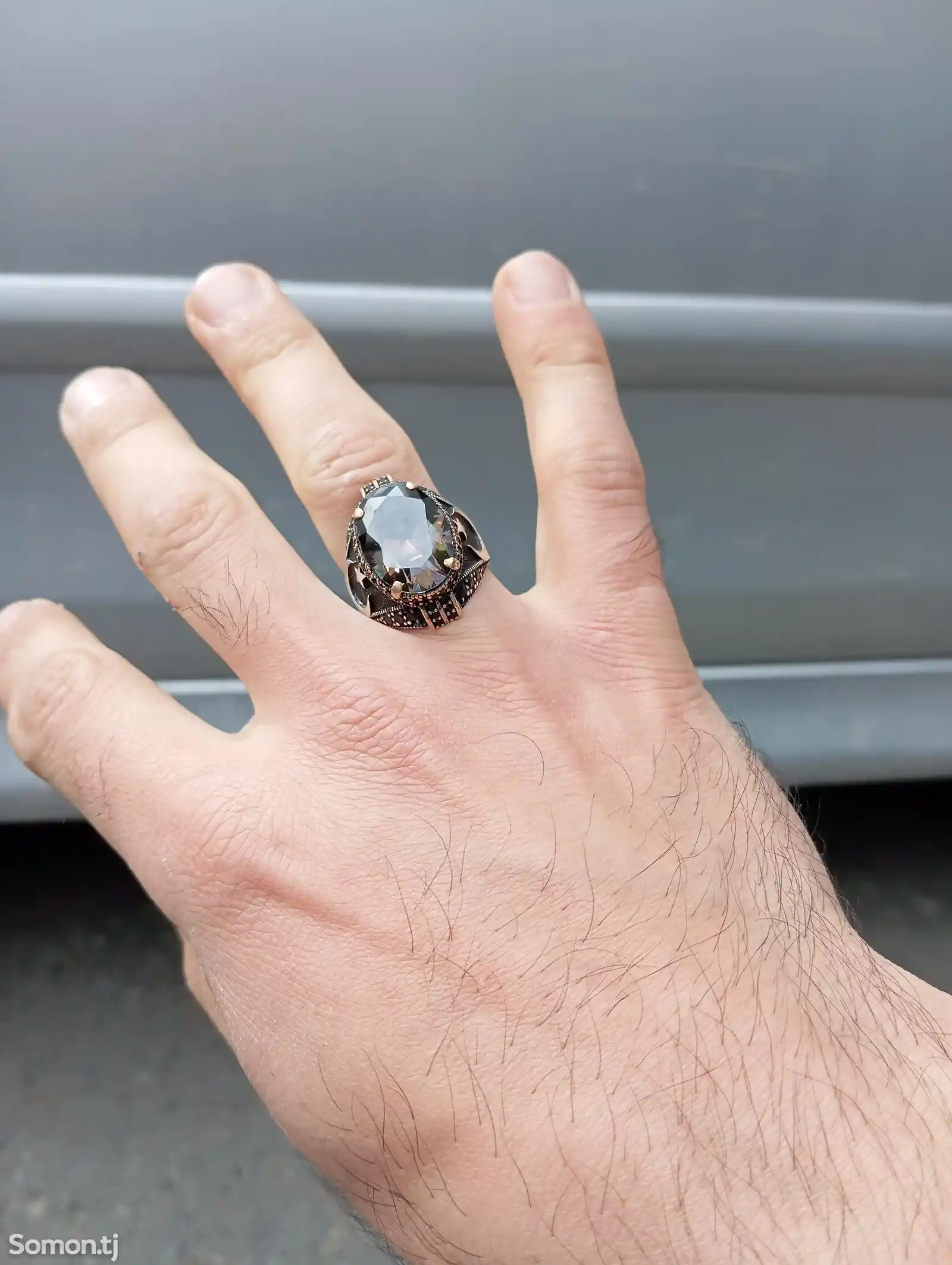 Перстень серебряный с фианитом-2