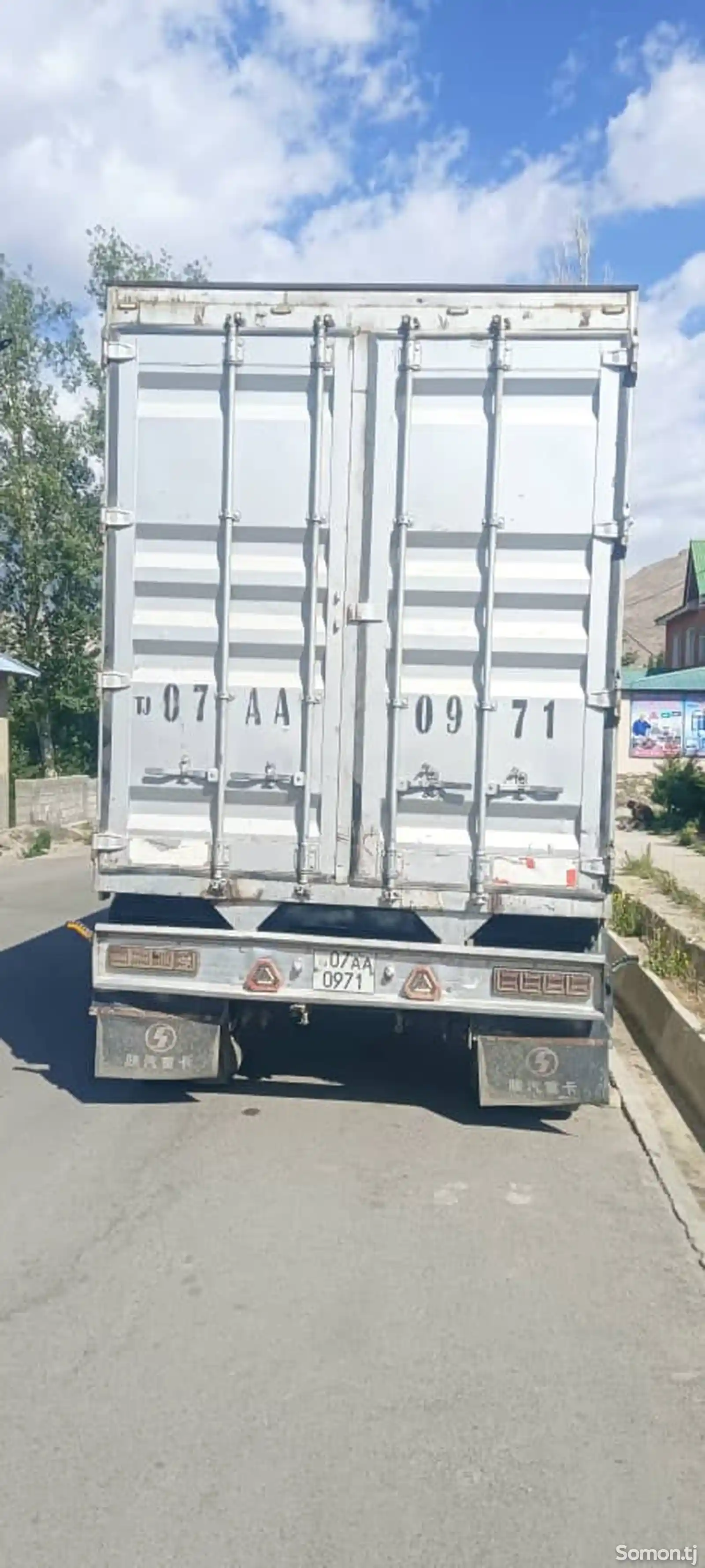 Бортовой грузовик , 2013-3