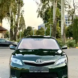 Toyota Camry, 2010