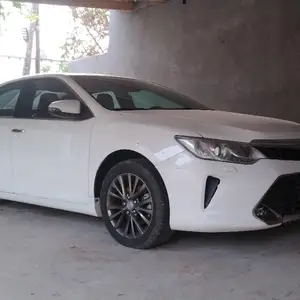 Toyota Camry, 2014