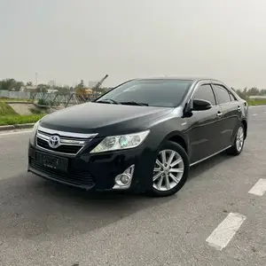 Toyota Camry, 2012