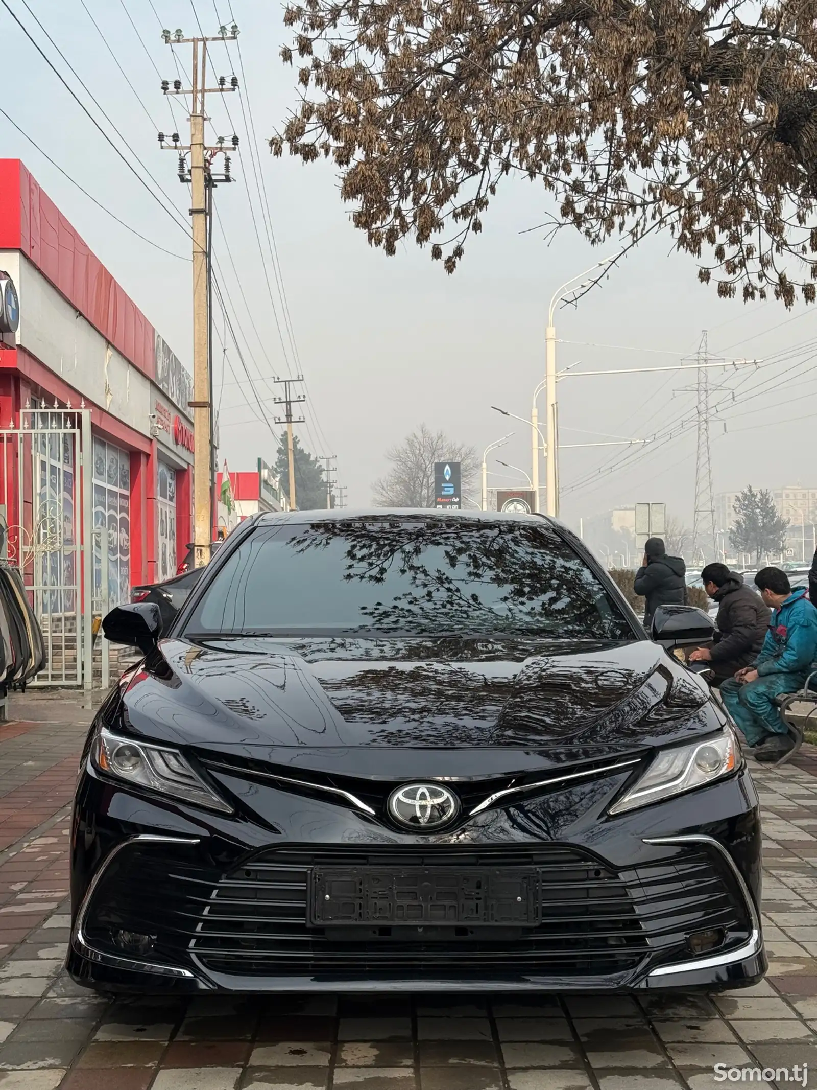 Toyota Camry, 2018-1