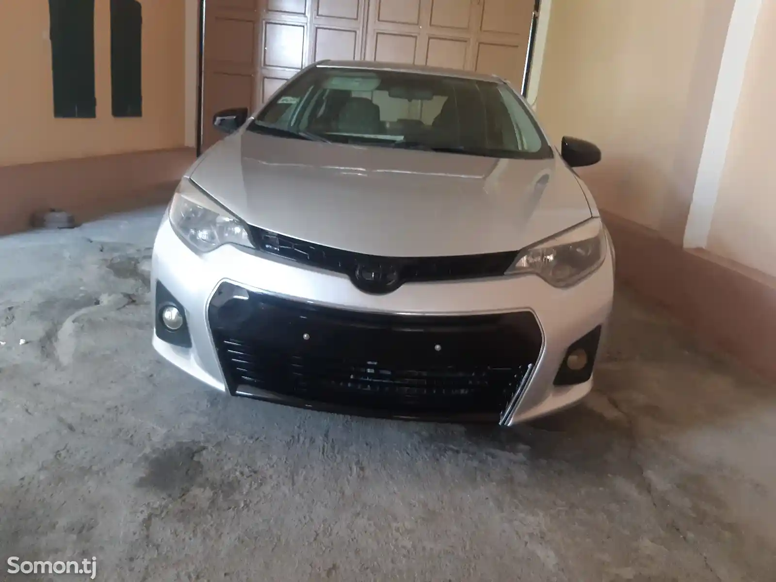 Toyota Corolla, 2015-1