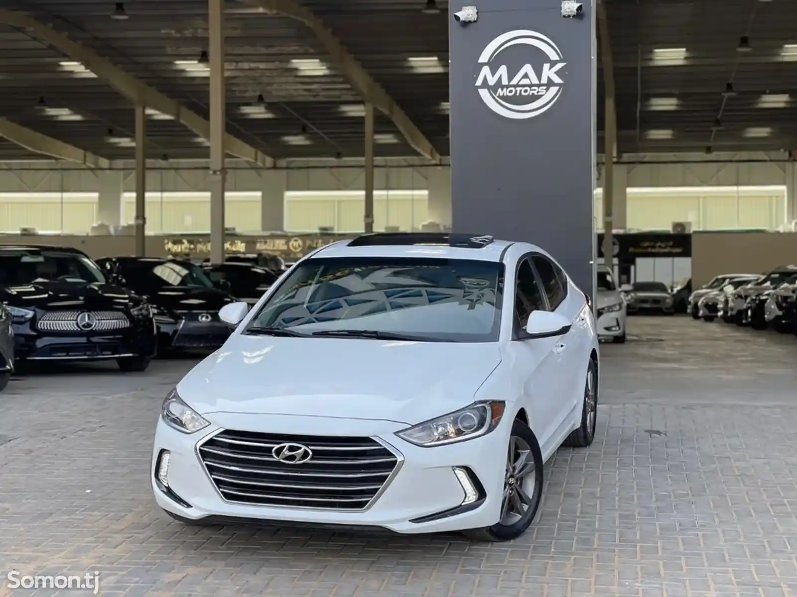 Hyundai Elantra, 2017-1