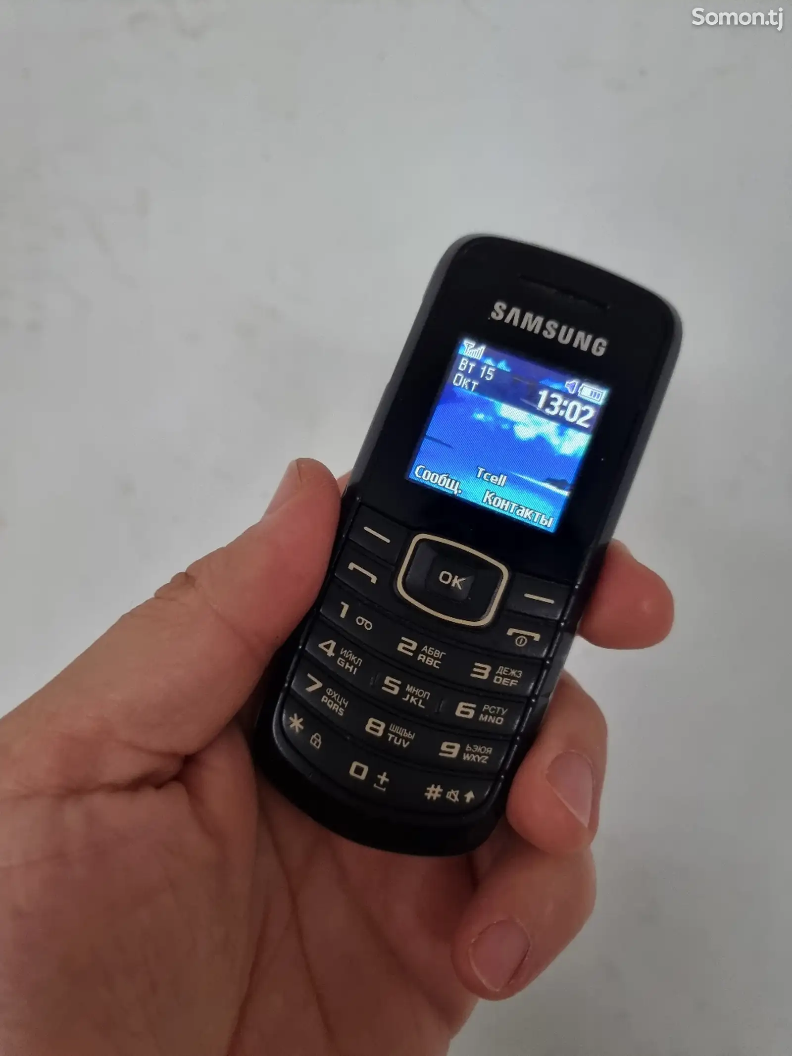 Samsung E1080i