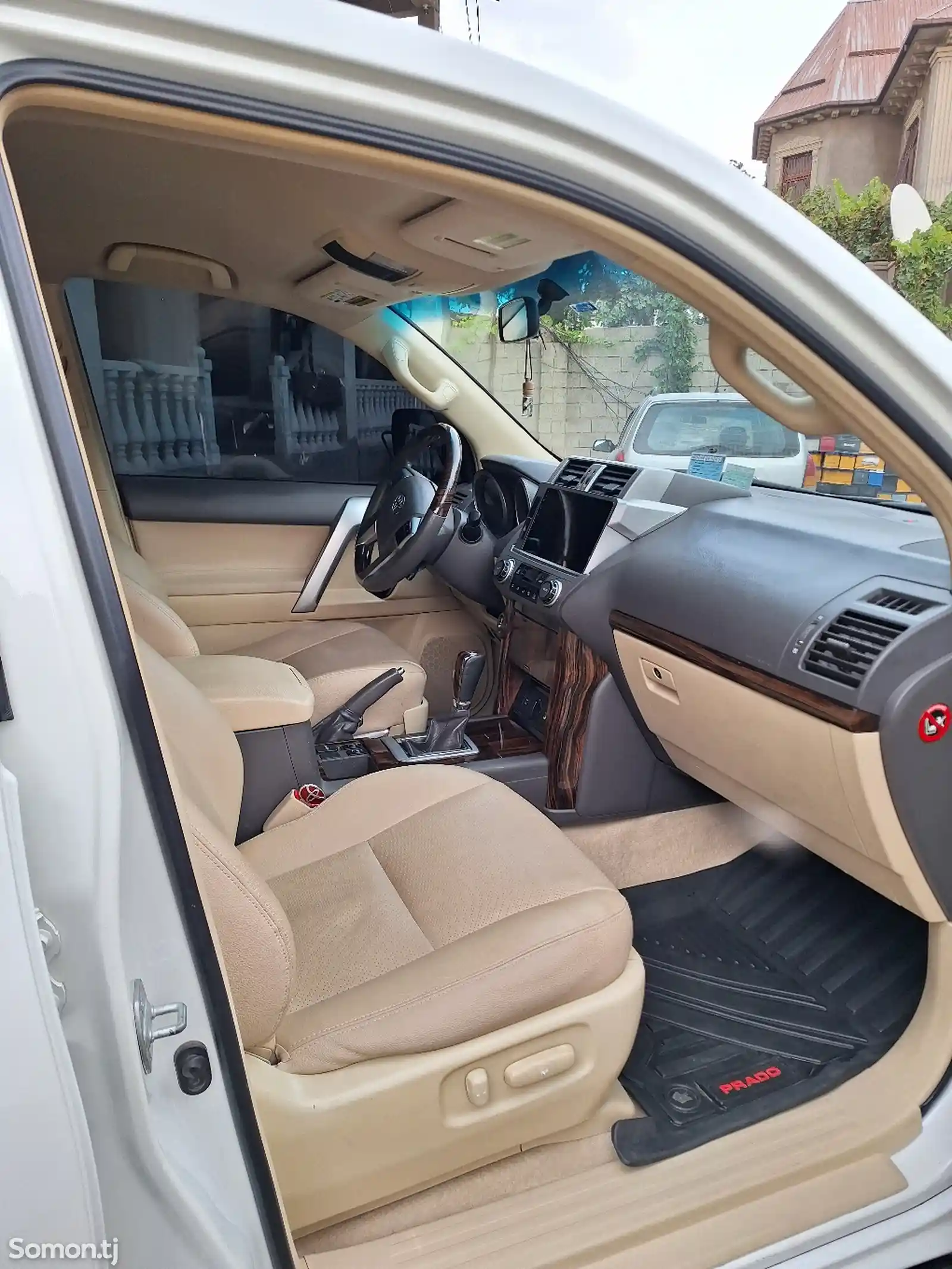 Toyota Land Cruiser Prado, 2015-11