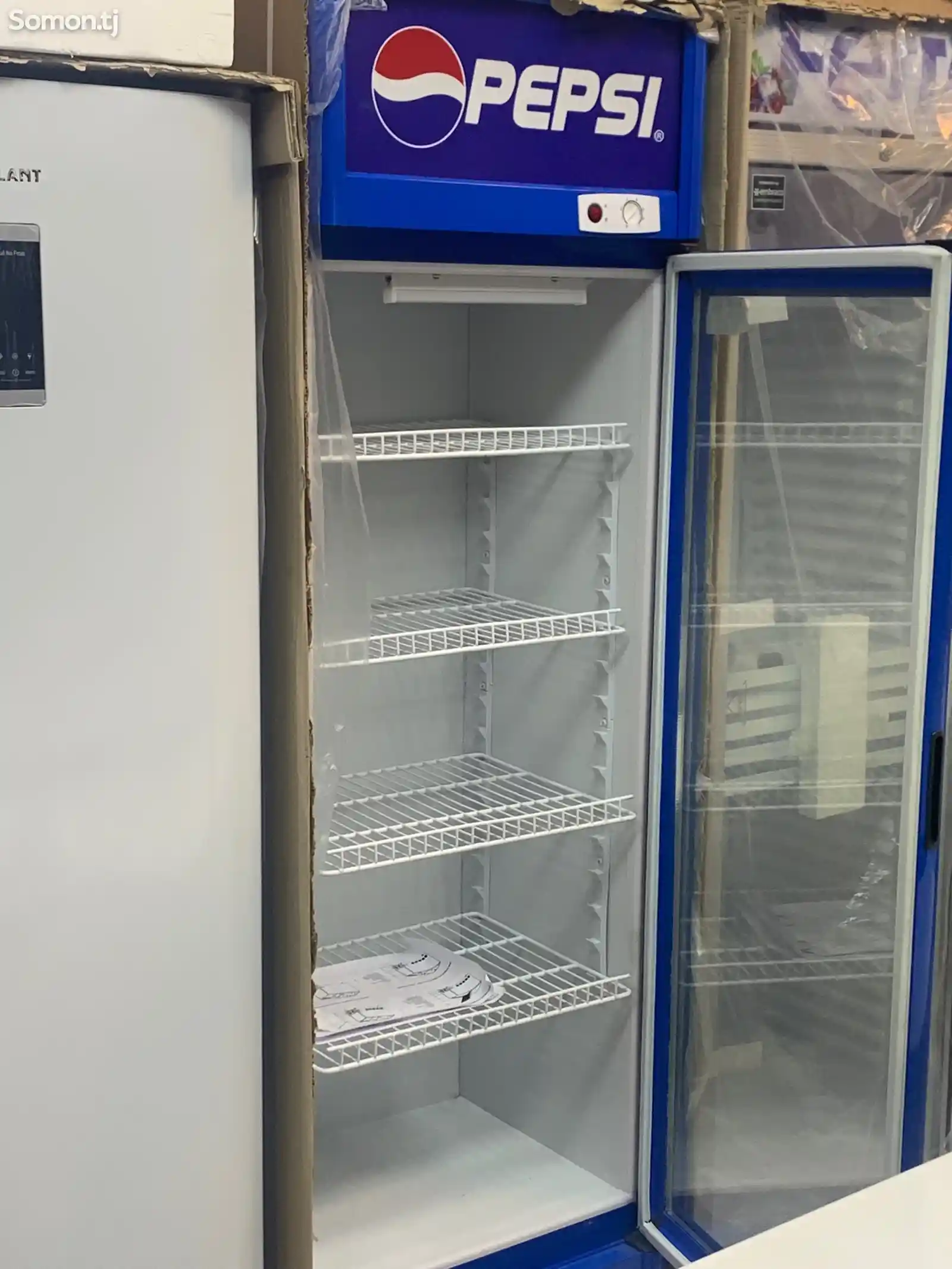 Витринный холодильник Pepsi-2