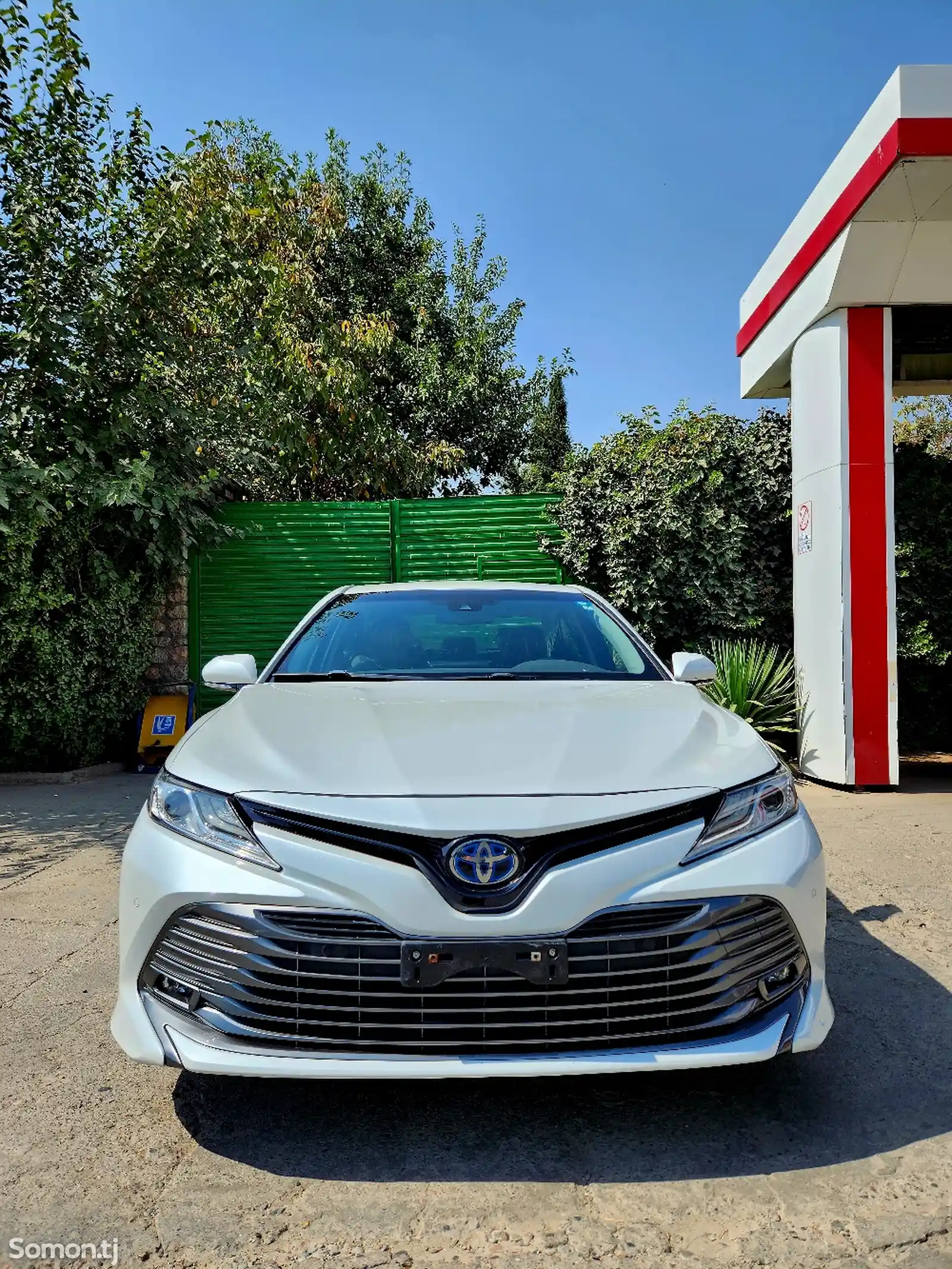 Toyota Camry, 2021-1