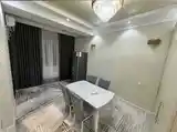 2-комн. квартира, 12 этаж, 60м², Шохмансур-5