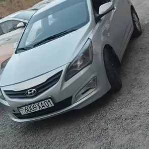 Hyundai Avante, 2012