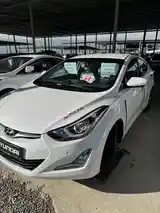 Hyundai Avante, 2015-3