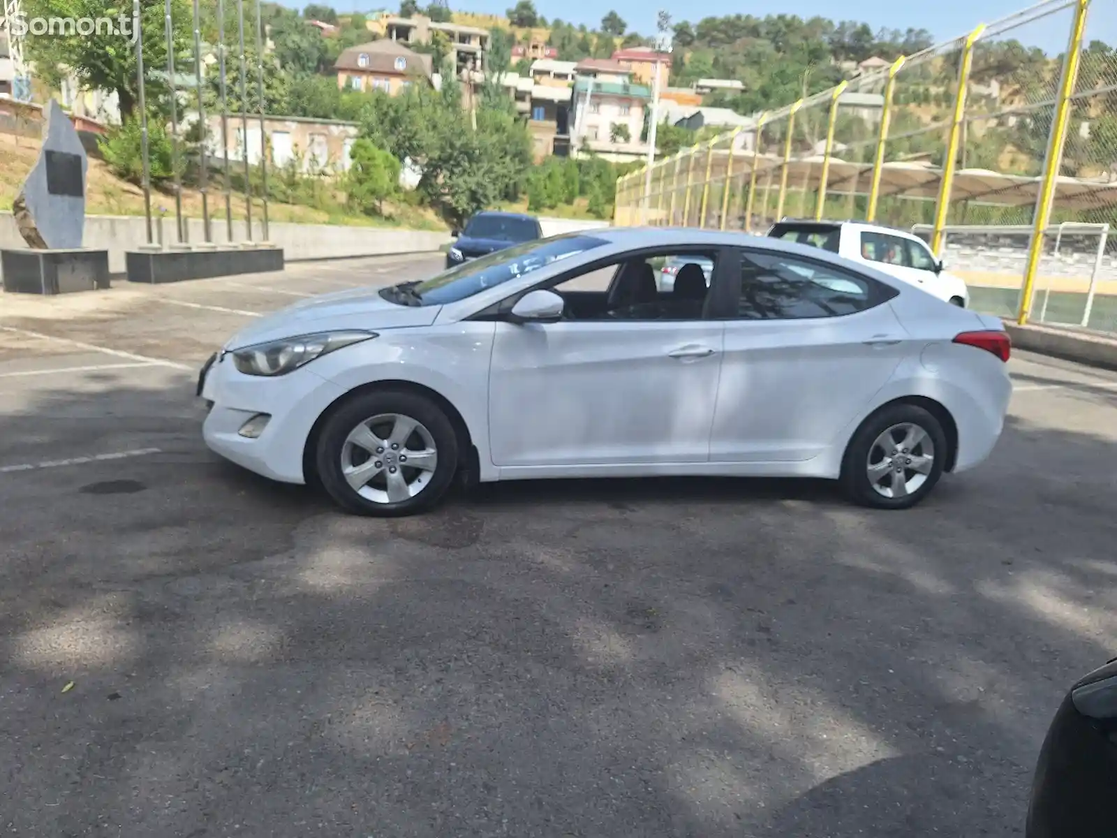 Hyundai Elantra, 2013-3