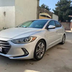 Hyundai Elantra, 2017