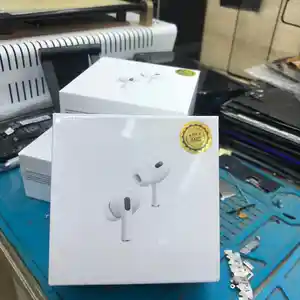 Беспроводные наушники AirPods Pro