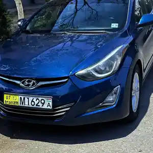 Hyundai Elantra, 2016