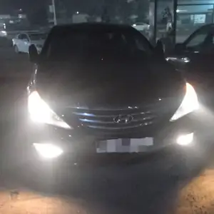 Hyundai Sonata, 2010