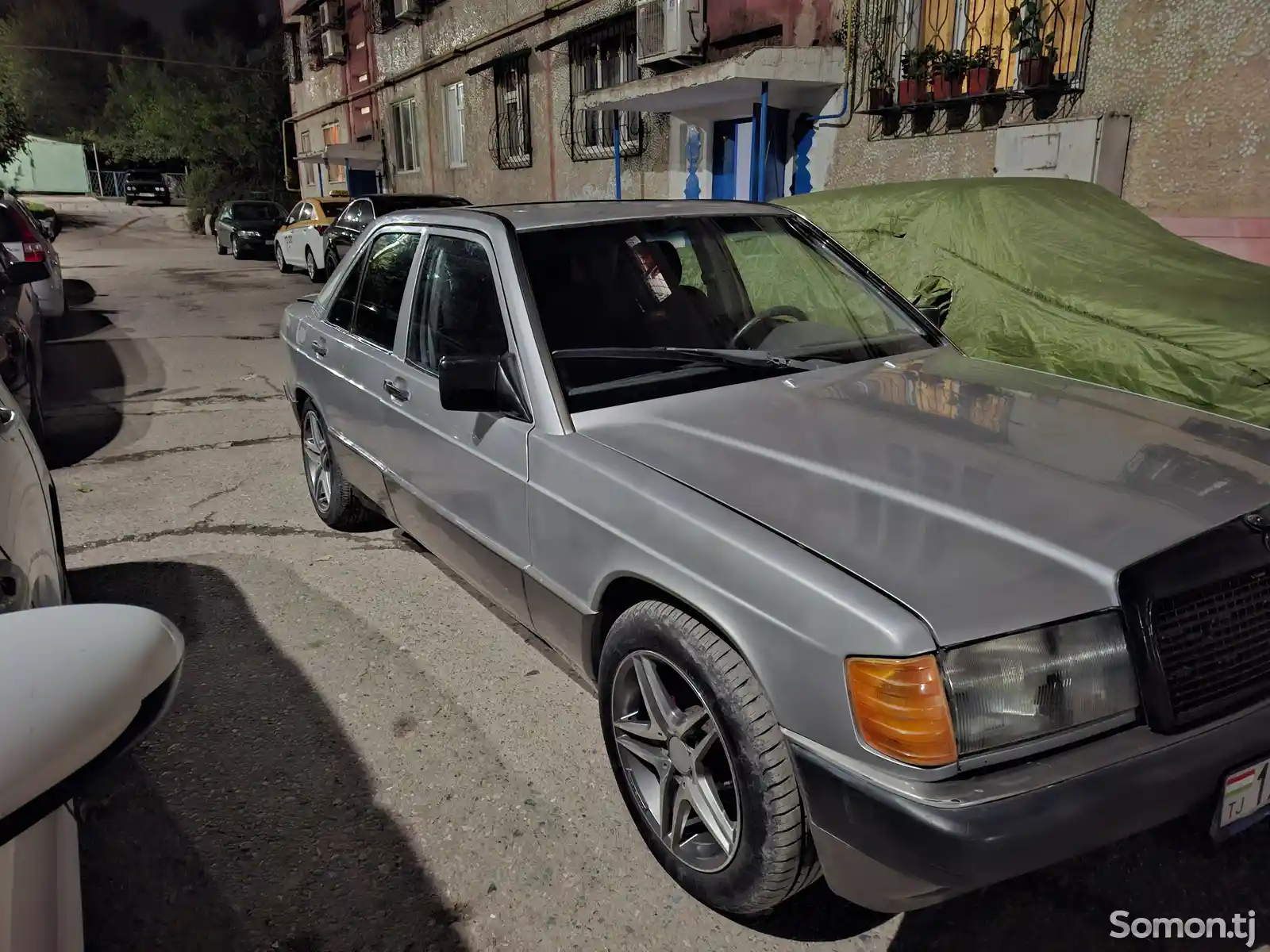 Mercedes-Benz W201, 1990-4