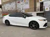 Toyota Camry, 2019-4