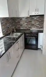 3-комн. квартира, 4 этаж, 98м², И.Сомони, ул. Пушкина 14-10