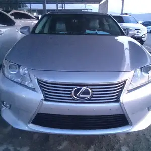 Lexus ES series, 2016